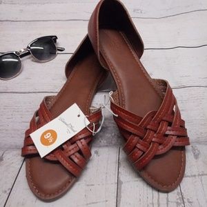 New women's shoes flats color brown size 9.5